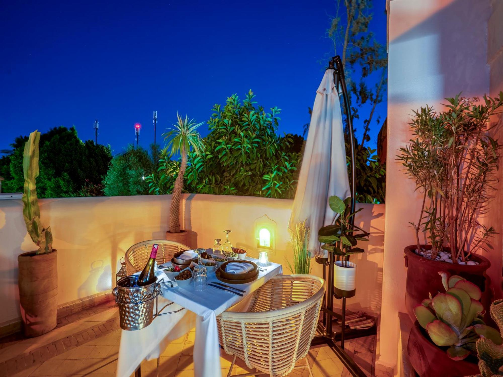 Riad Yalla Habibi Marrakesh Exterior photo