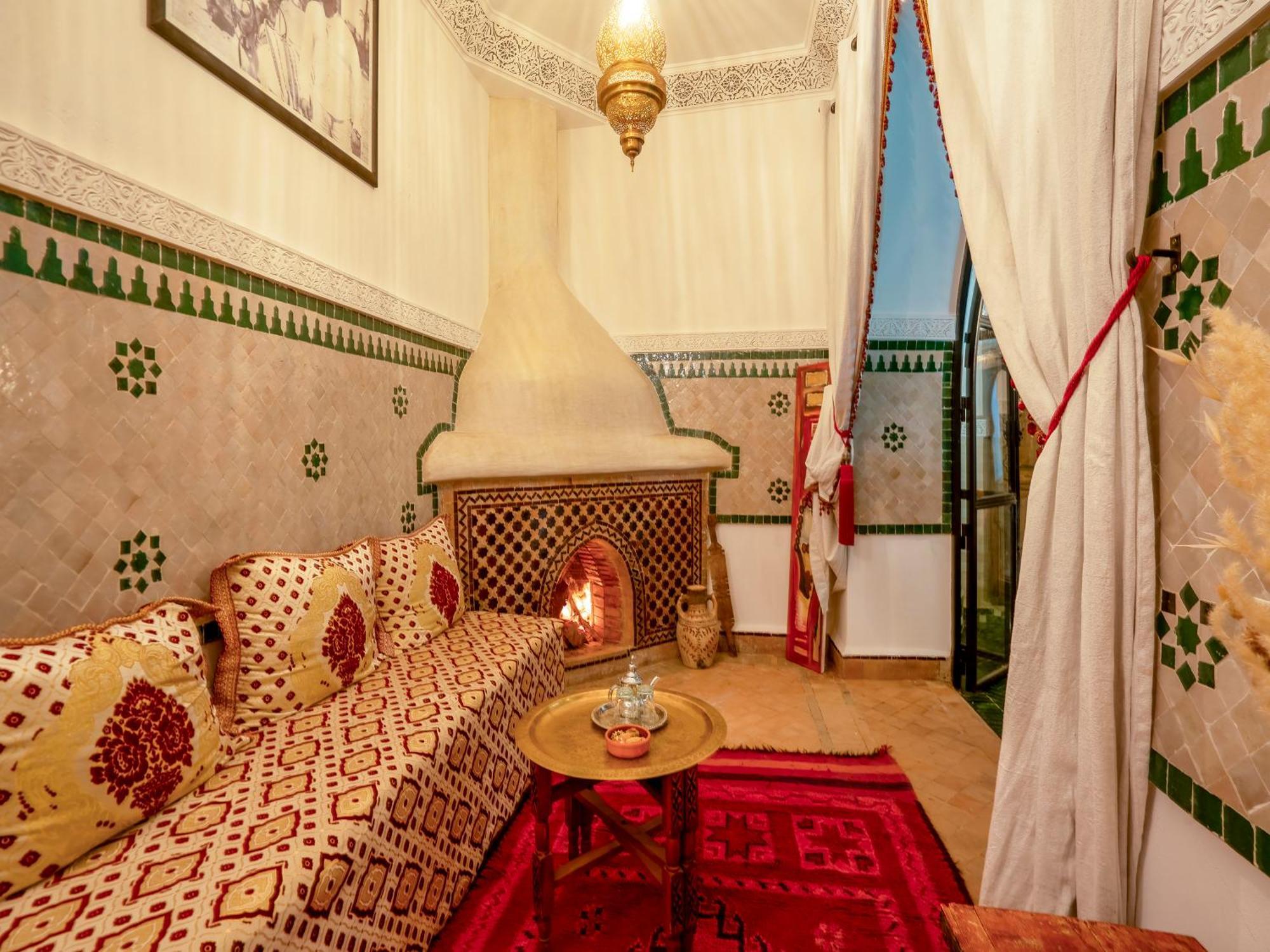 Riad Yalla Habibi Marrakesh Exterior photo